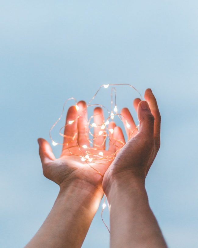 rsz_donation-unsplash